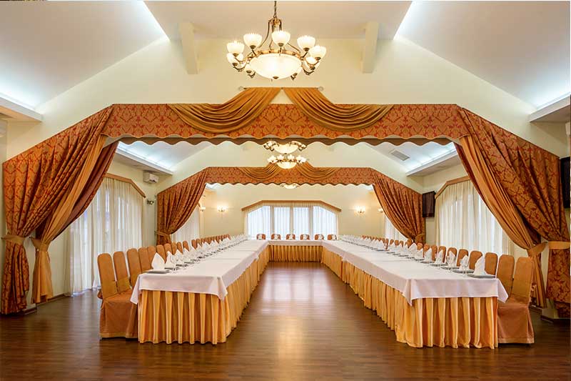 Банкет, зал, Дніпро, оренда, Хутір, банкетних, корпоративи, дні, народження, свята, заходи, весілля, ювілеї, урочистості