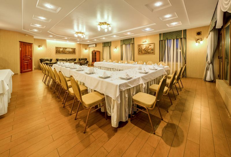 Банкет, зал, Дніпро, оренда, Хутір, банкетних, корпоративи, дні, народження, свята, заходи, весілля, ювілеї, урочистості