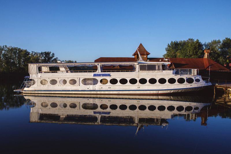 Ресторан, украинской, кухни, Хутір, Днепр, банкет, зал, праздники, свальбы, юбилеи, корпоративы